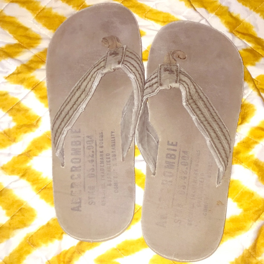 Abercrombie flip flops